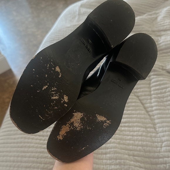 Vintage Nine West Classic Black Loafers - Picture 2 of 4